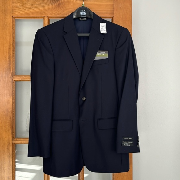 Jos. A. Bank Navy Sport Coat *Tailored Fit - Picture 1 of 5